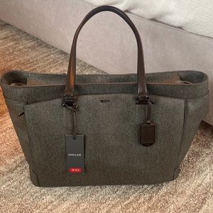 GUC , Tumi Valerie Business Tote!